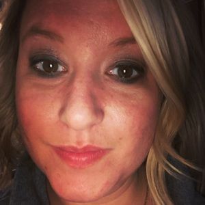 Meet your Posher, Becki